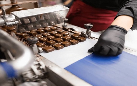 Chocolate Manufacturing Machine